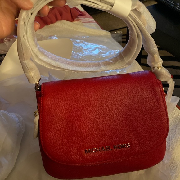 selling my sling bag - Picture 2 of 3